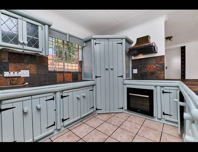 3 BEDROOM TOWNHOUSE FOR SALE IN RUIMSIG